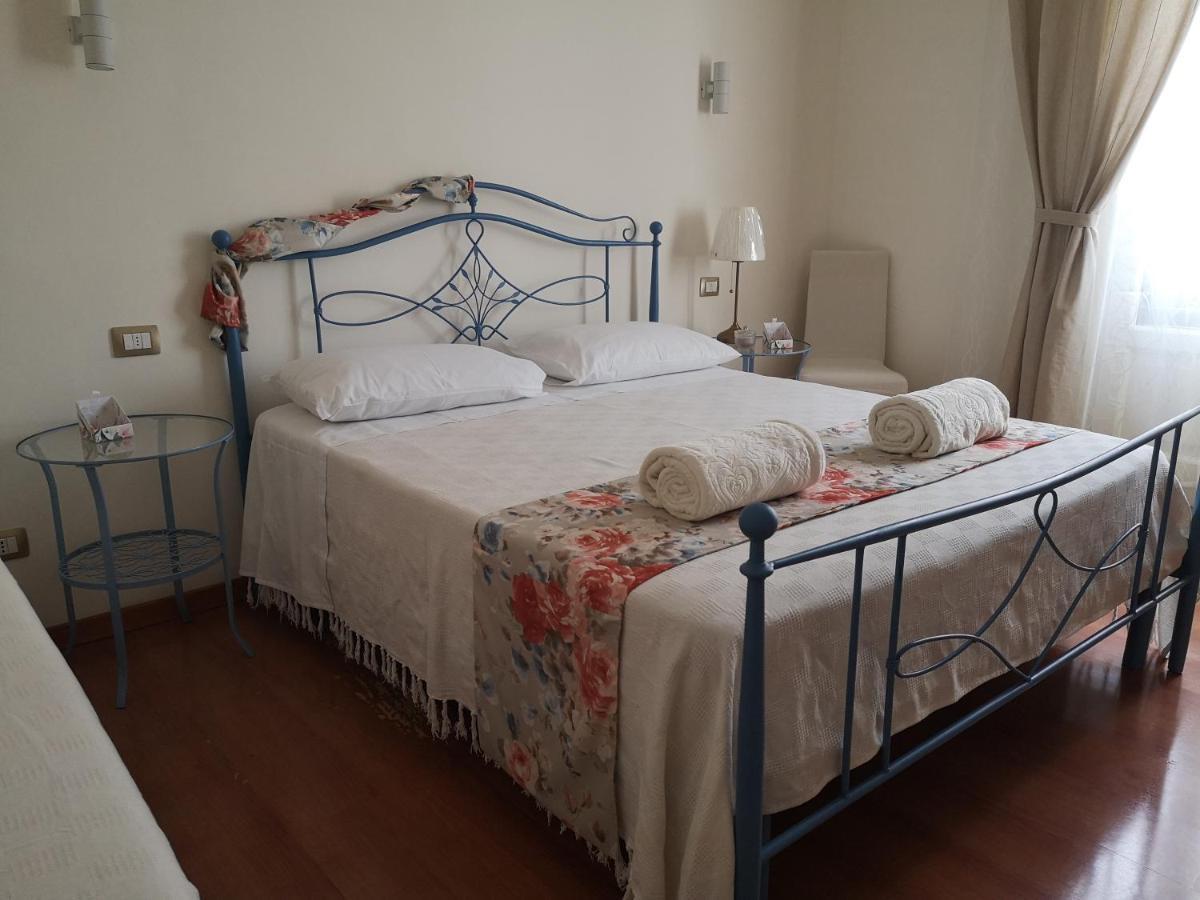 La Camelia B&B Messina Exterior photo